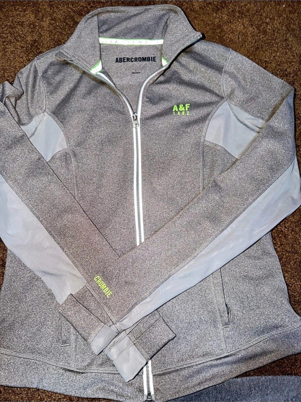 Abercrombie Women’s Gray Performance Jacket Like New